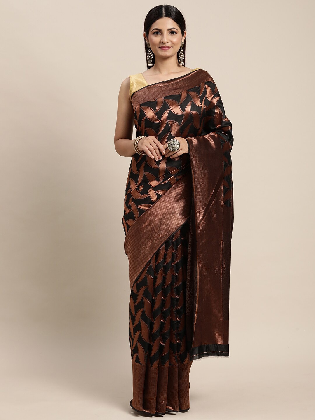 

eshami Woven Design Zari Saree, Black