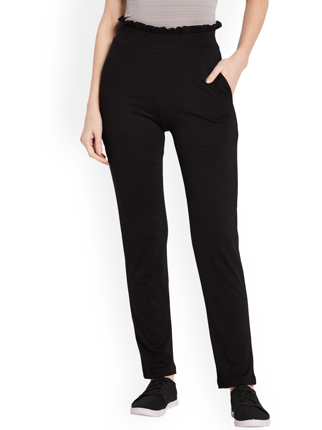 

UNMADE Women Slim Fit Trousers, Black