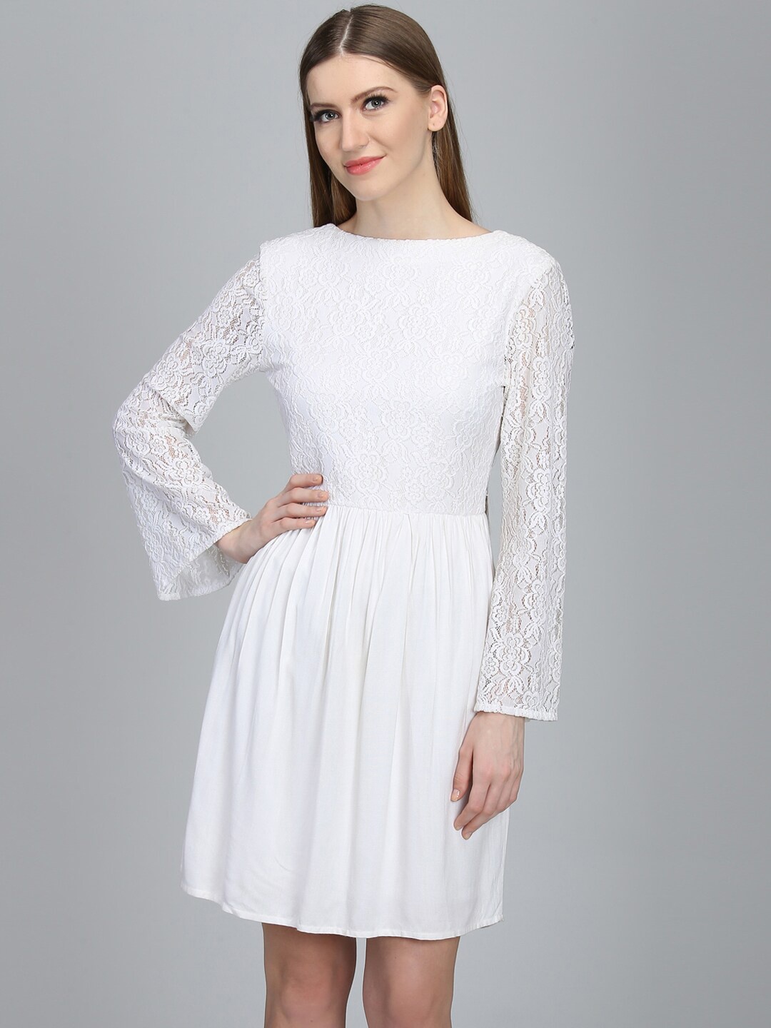 

DODO & MOA Round Neck Dress, White