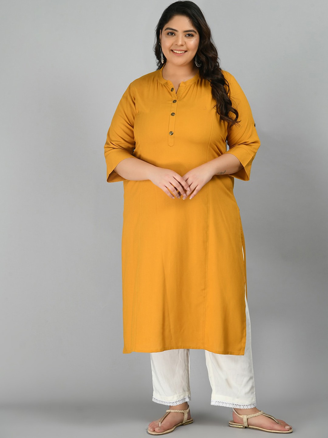 

PrettyPlus by Desinoor.com Women Plus Size Kurta, Mustard