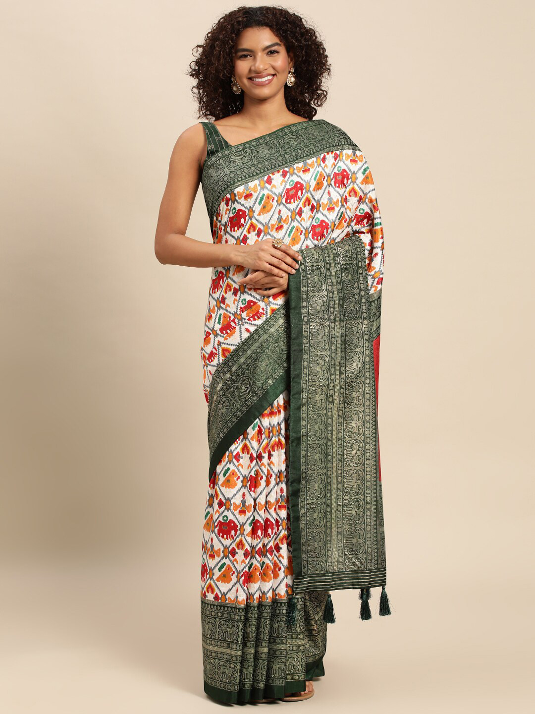 

AVANSHEE Ethnic Motifs Printed Zari Boardered Saree, Green