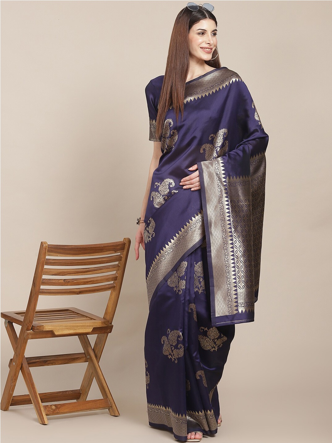 

Poshyaa Woven Design Ethnic Motifs Zari Kanjeevaram Saree, Navy blue