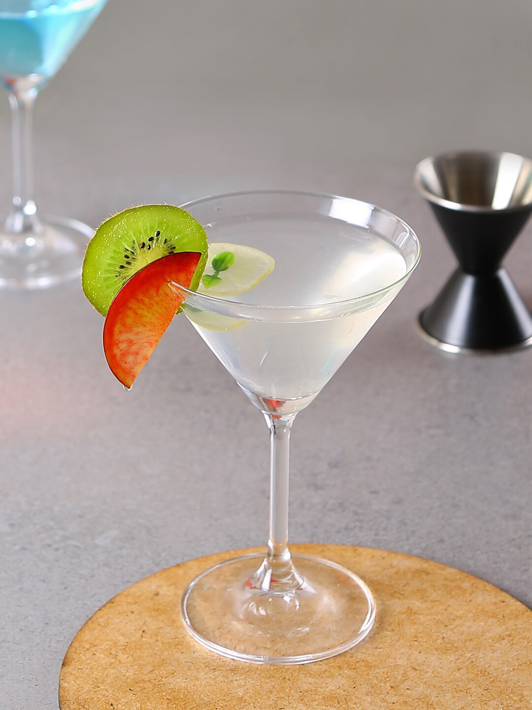 

smart serve bohemia-crystal 6 Pcs Transparent Lara Martini Glass 210 ml Each