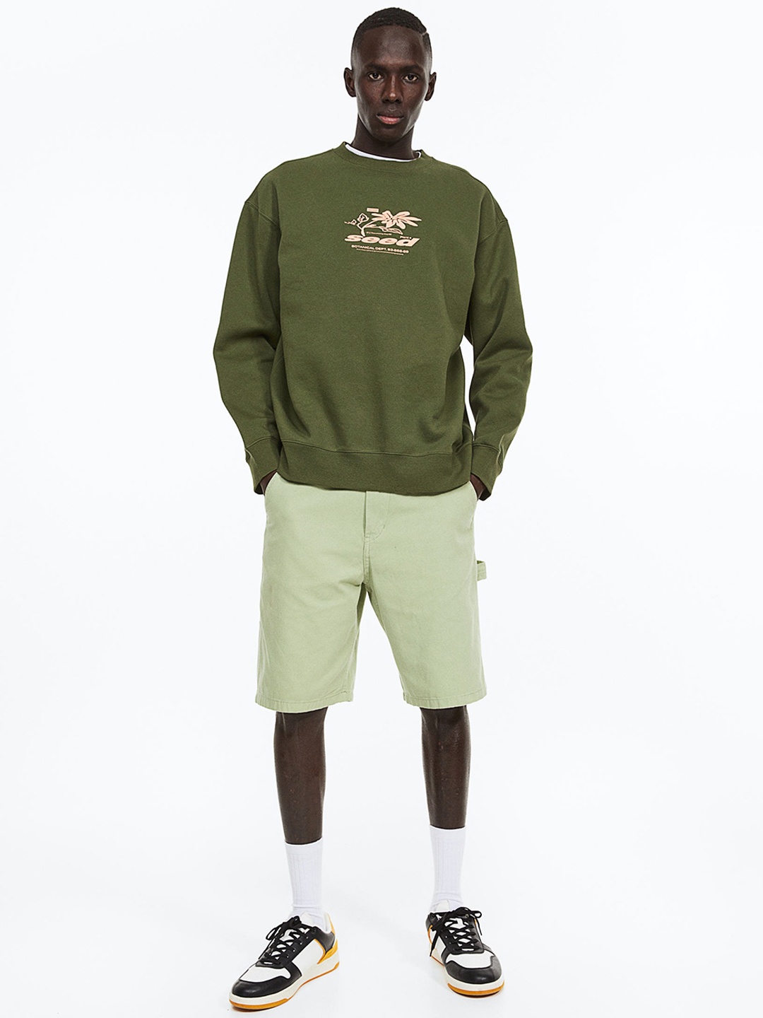 

H&M Men Relaxed Fit Canvas Shorts, Sea green