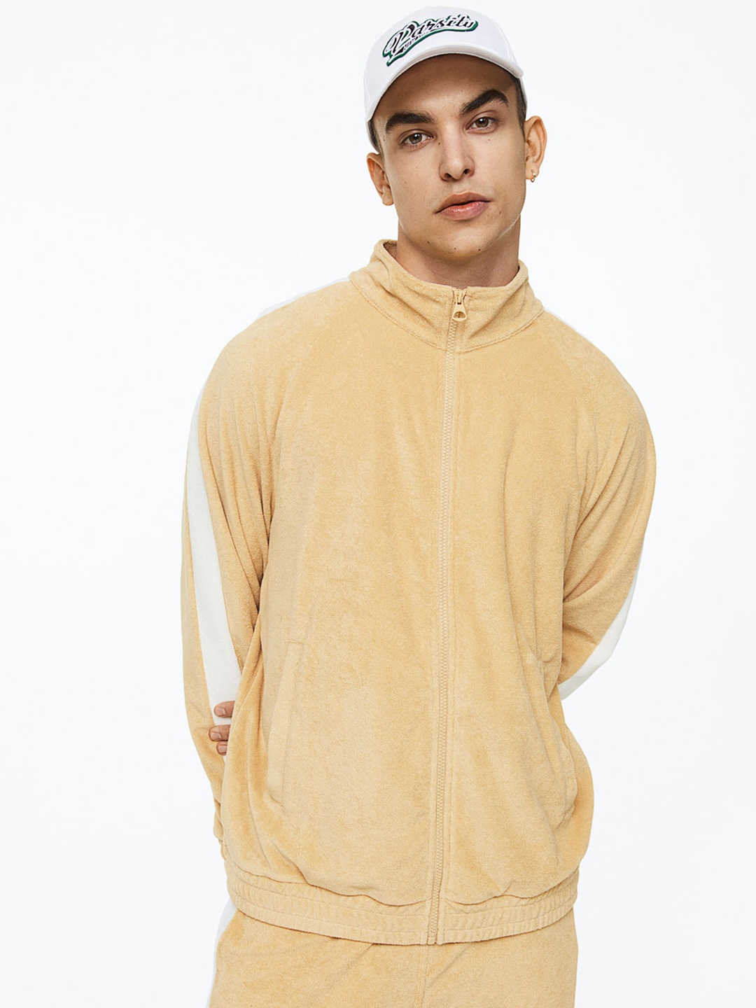 

H&M Men Relaxed Fit Terry Track jacket, Beige