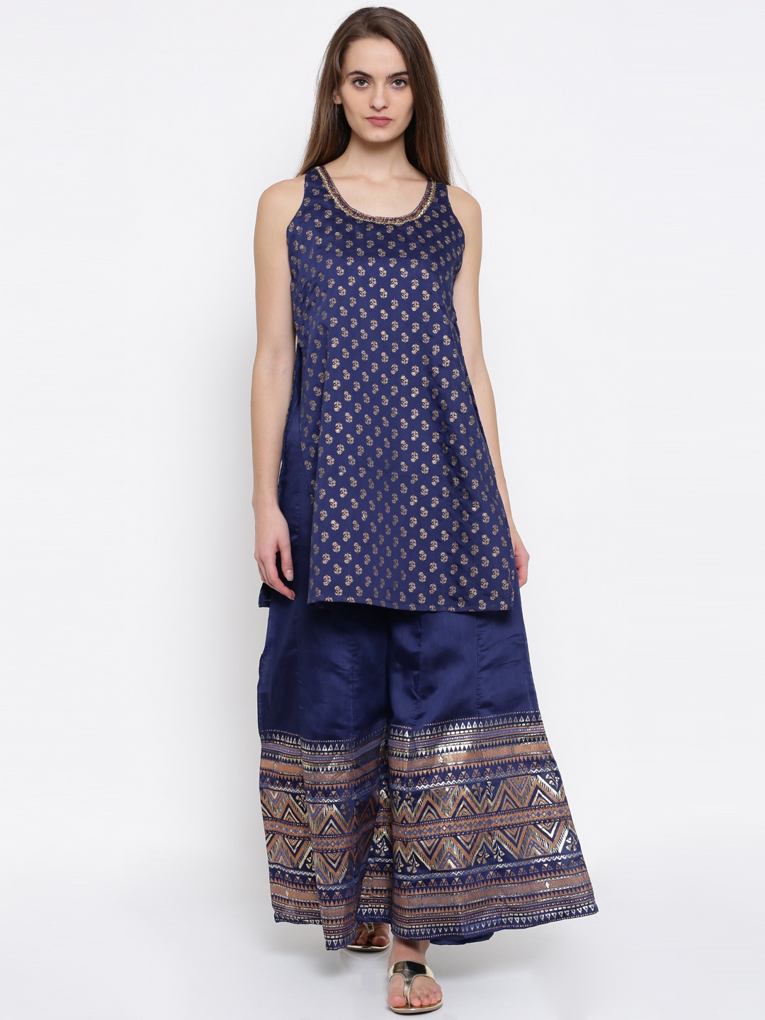 

Global Desi Women Navy Printed Kurta with Palazzos, Navy blue