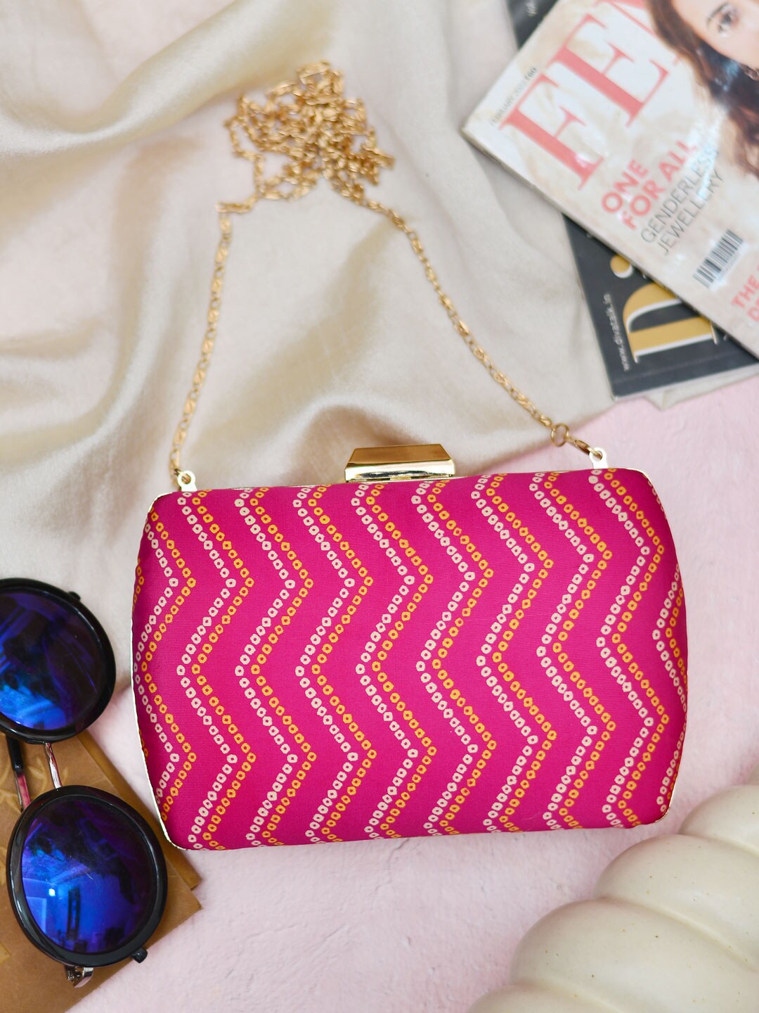 

ARTKLIM Women Printed Fabric Box Clutch, Pink