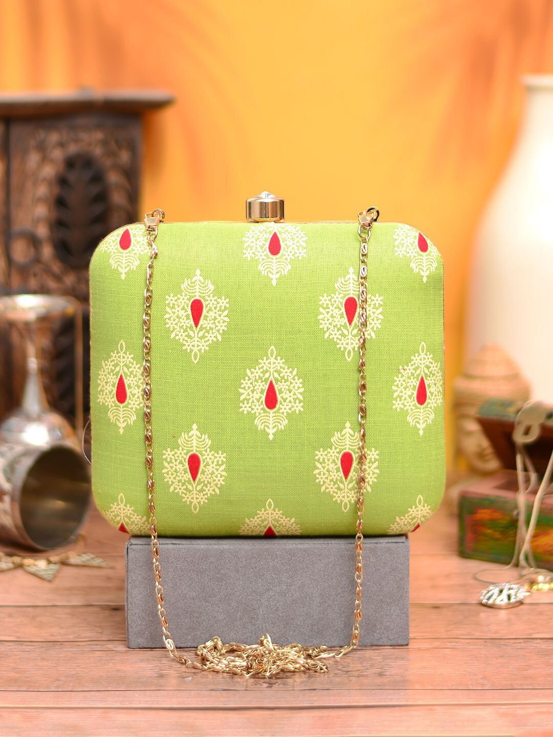 

ARTKLIM Women Printed Fabric Shoulder Strap Box Clutch, Green