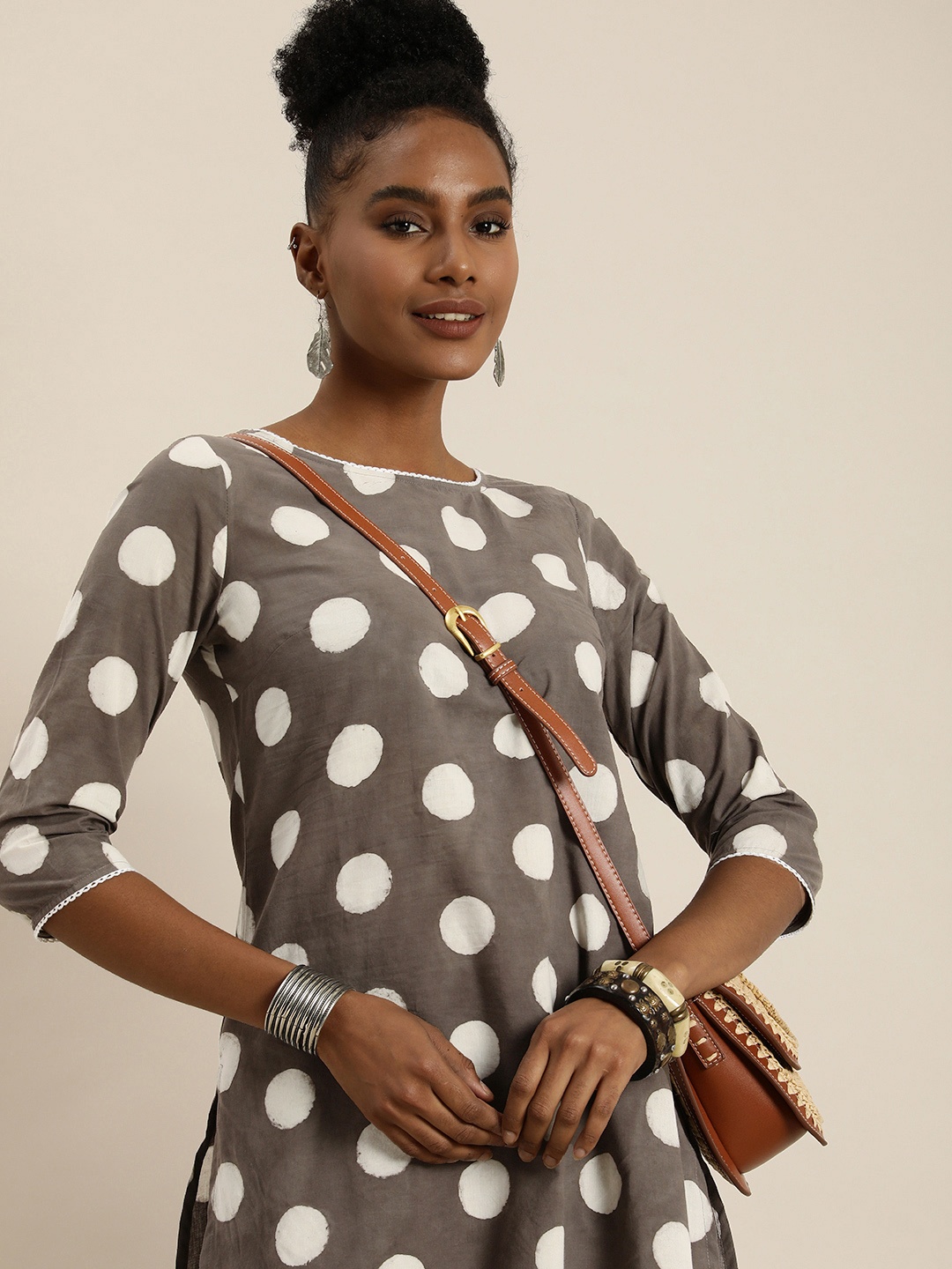 

Taavi Bagru Printed Regular Pure Cotton Kurti With Sharara, Grey