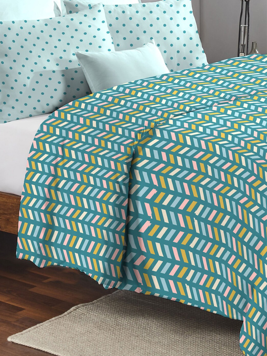 

MYTRIDENT Feather Tales Mild Winter 150 GSM Pure Cotton Double Bed Comforter, Green