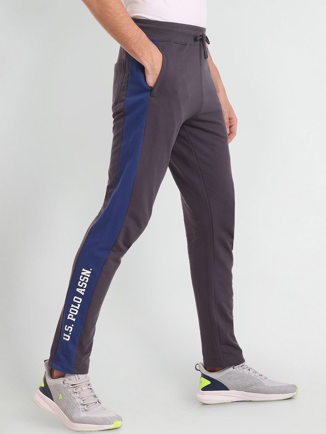 

U.S. Polo Assn. Denim Co. Men Solid Pure Cotton Straight Fit Track Pants, Charcoal