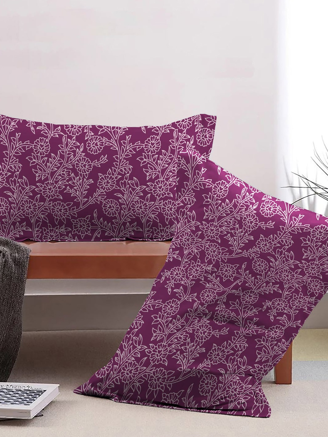

MYTRIDENT Feather Tales Purple White 2 Pcs Printed Pure Cotton 144 TC Pillow Covers