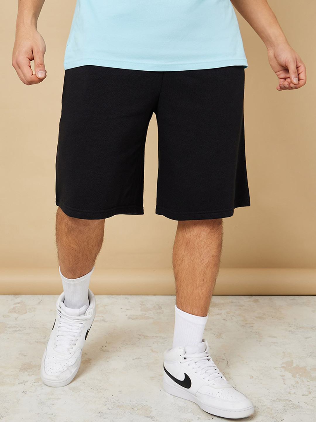 

Styli Men Oversized Fit Cotton Shorts, Black