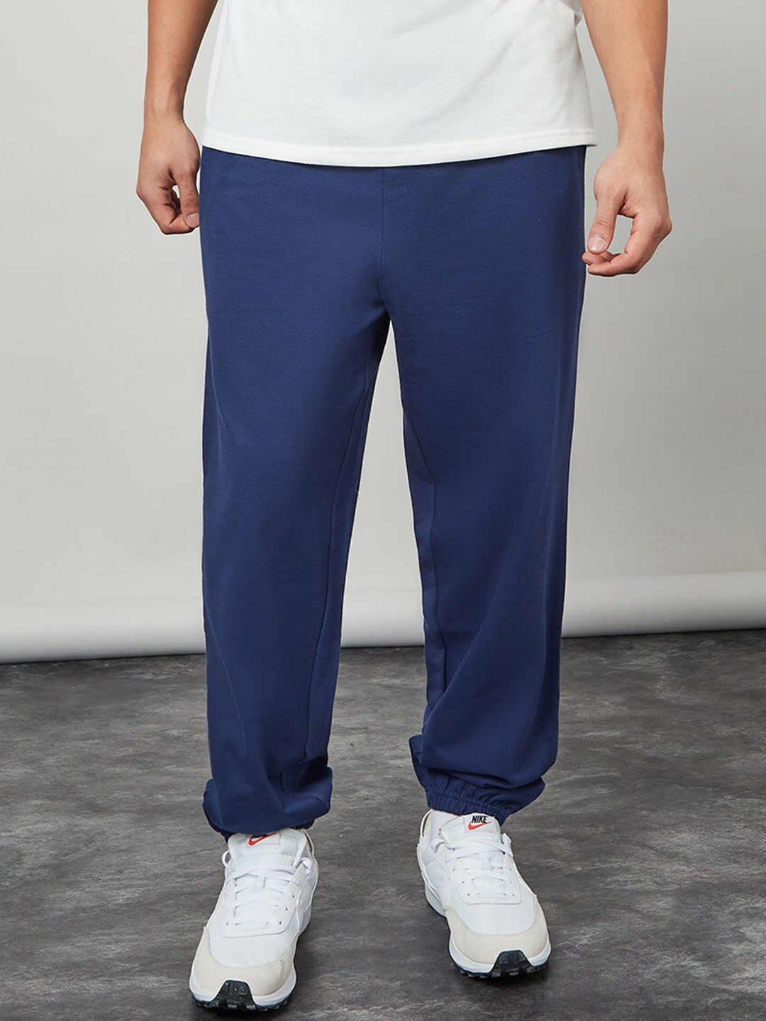 

Styli Men Blue Basic Oversized Joggers With Elasticated Cuff Detail