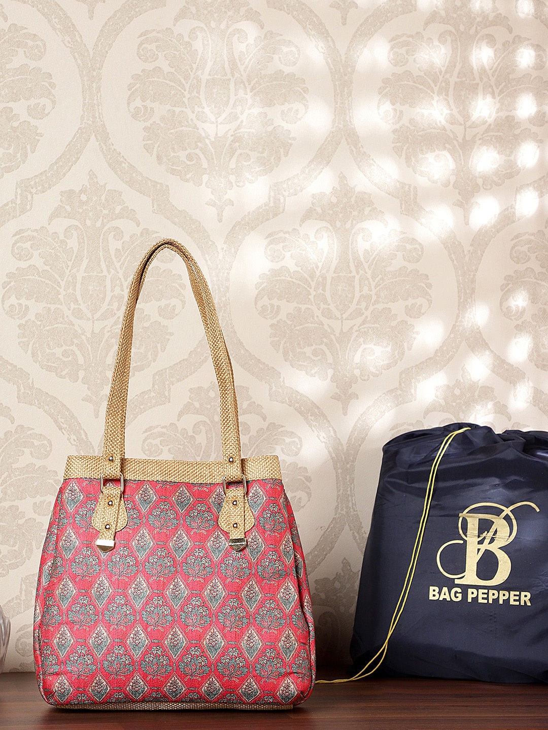 

Bag Pepper PU Structured Handheld Bag, Peach