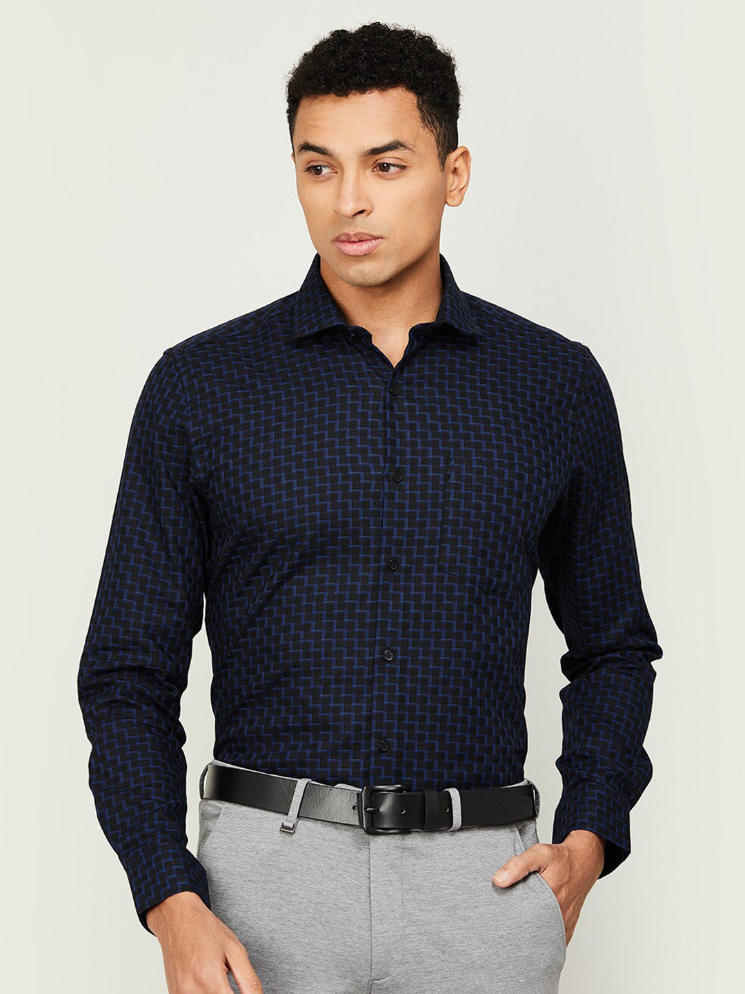 

CODE by Lifestyle Men Comfort Checked Formal Cotton Shirt, Black