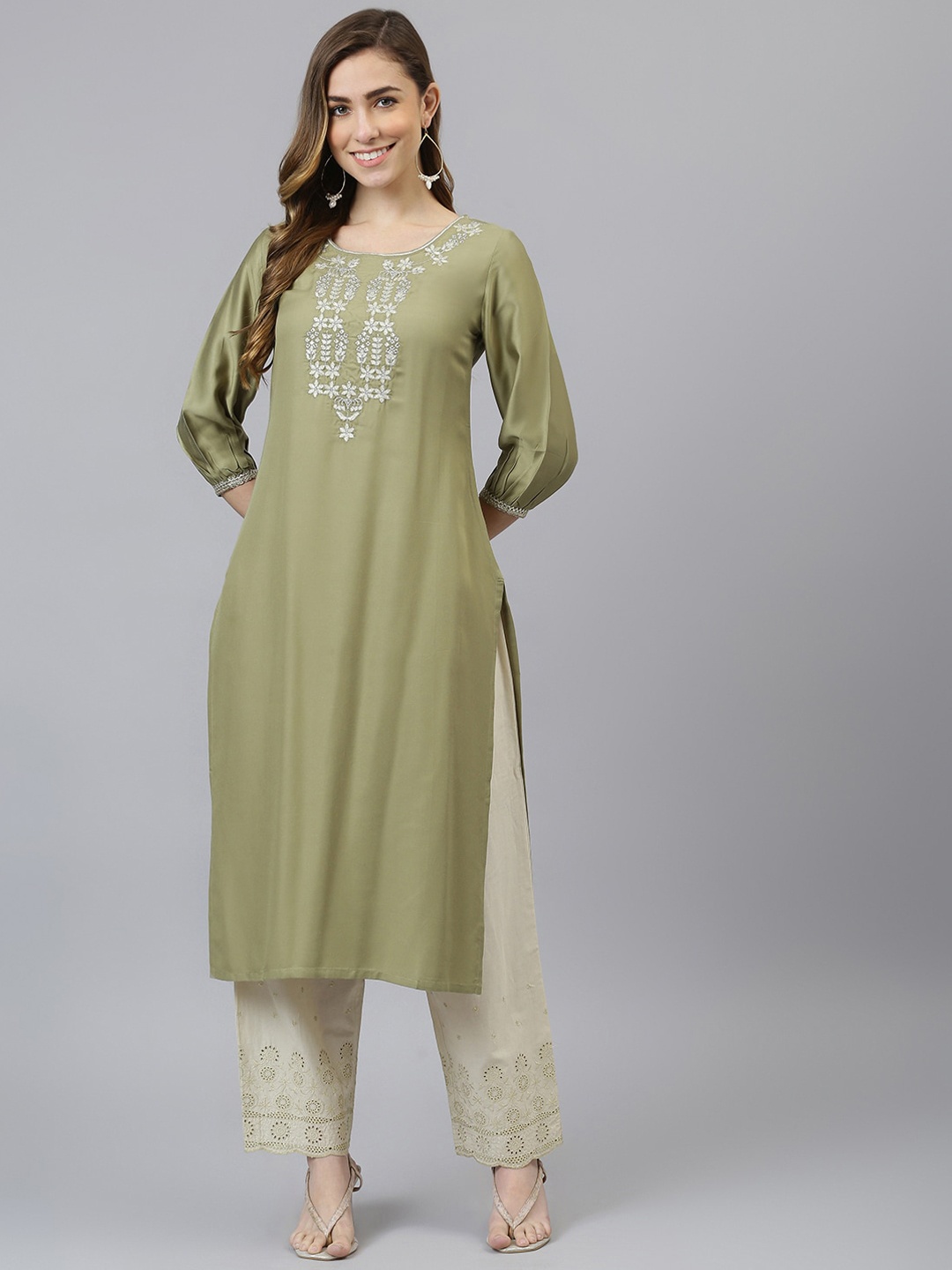 Khushal K Women Geometric Yoke Design Kurta, Green
