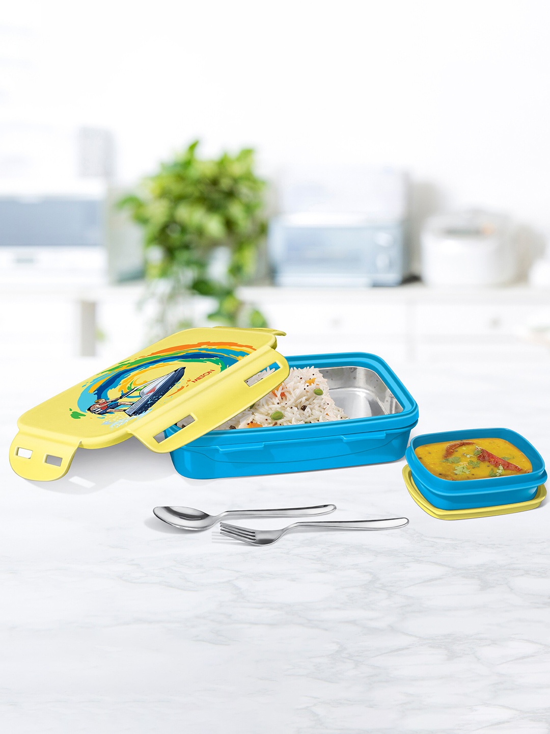 

Milton Steely Deluxe Kids Cyan Stainless Steel Tiffin Box 500 ml, Blue