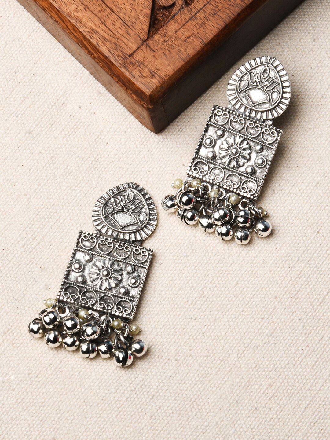 

Fida Women Geometric Drop Earrings, Silver