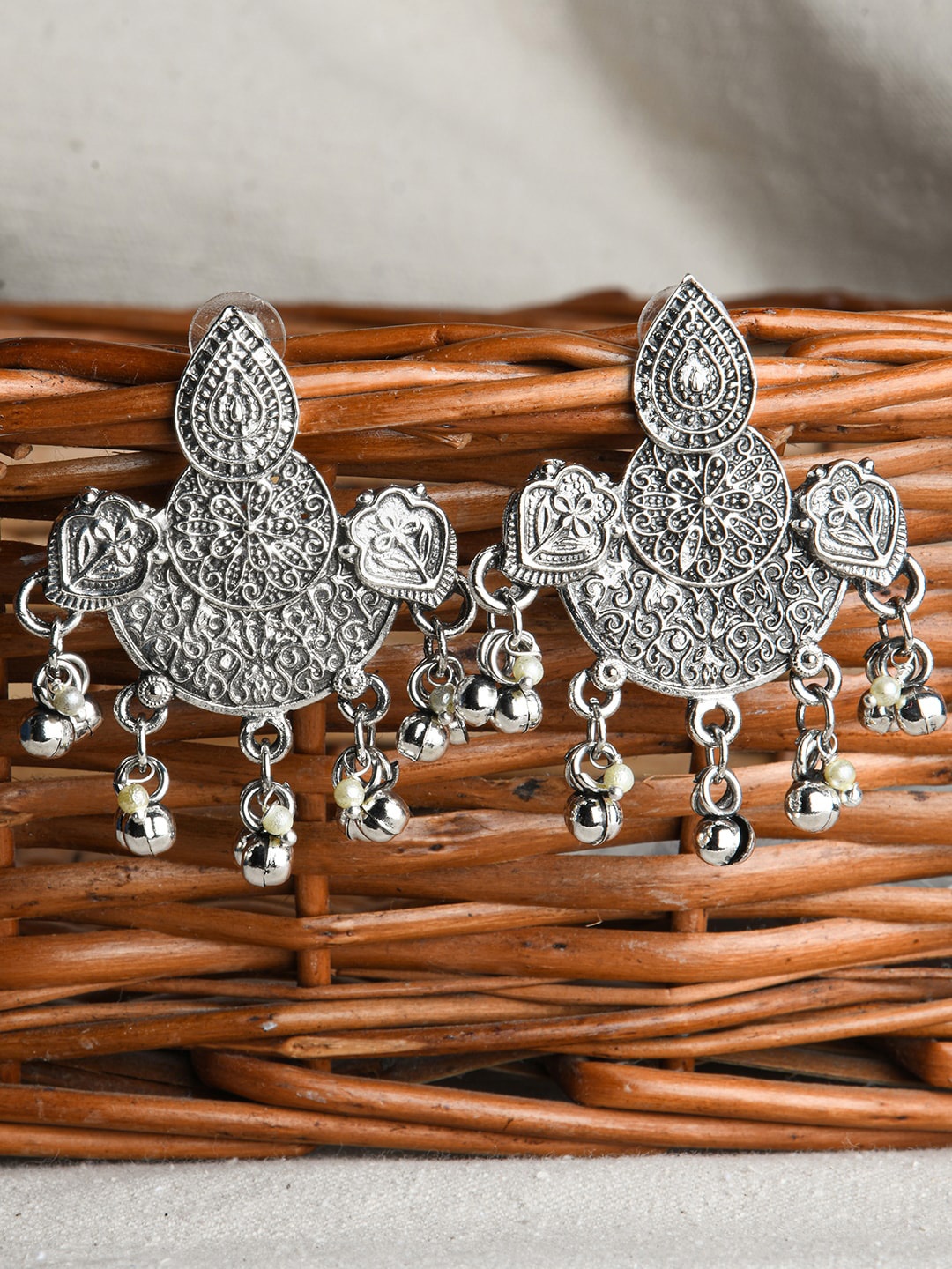 

Fida Silver-Plated Leaf Shaped Oxidised Drop Earrings