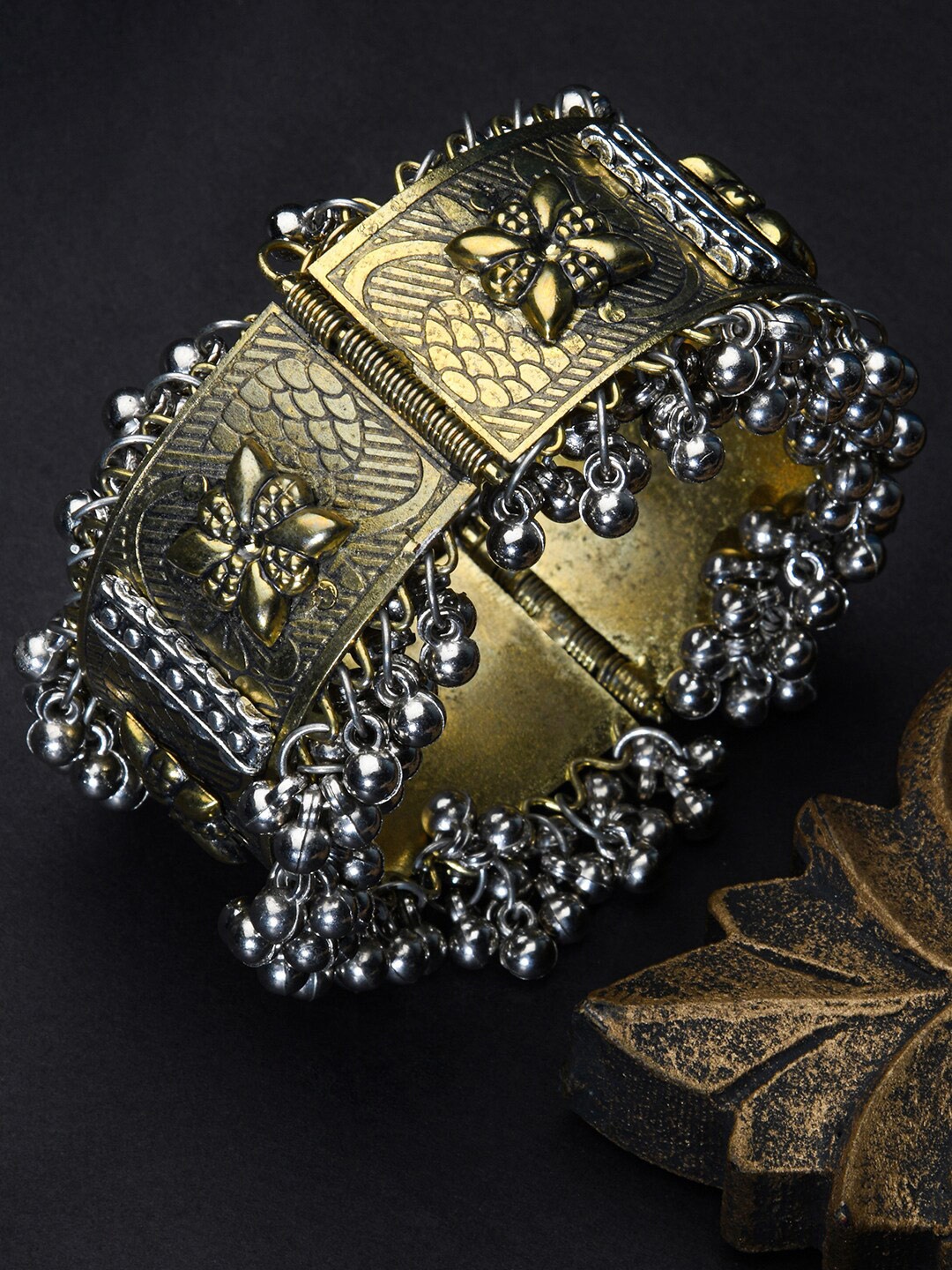 

Fida Oxidised Silver-Plated Bangle-Style Bracelet