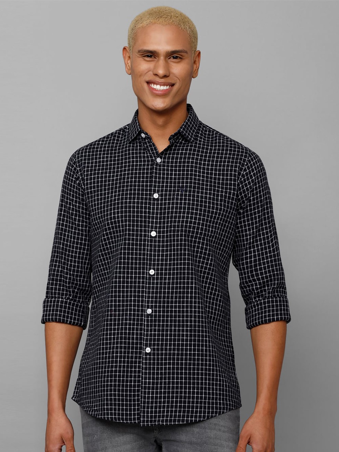 

Allen Solly Men Slim Fit Grid Tattersall Checked Casual Shirt, Black