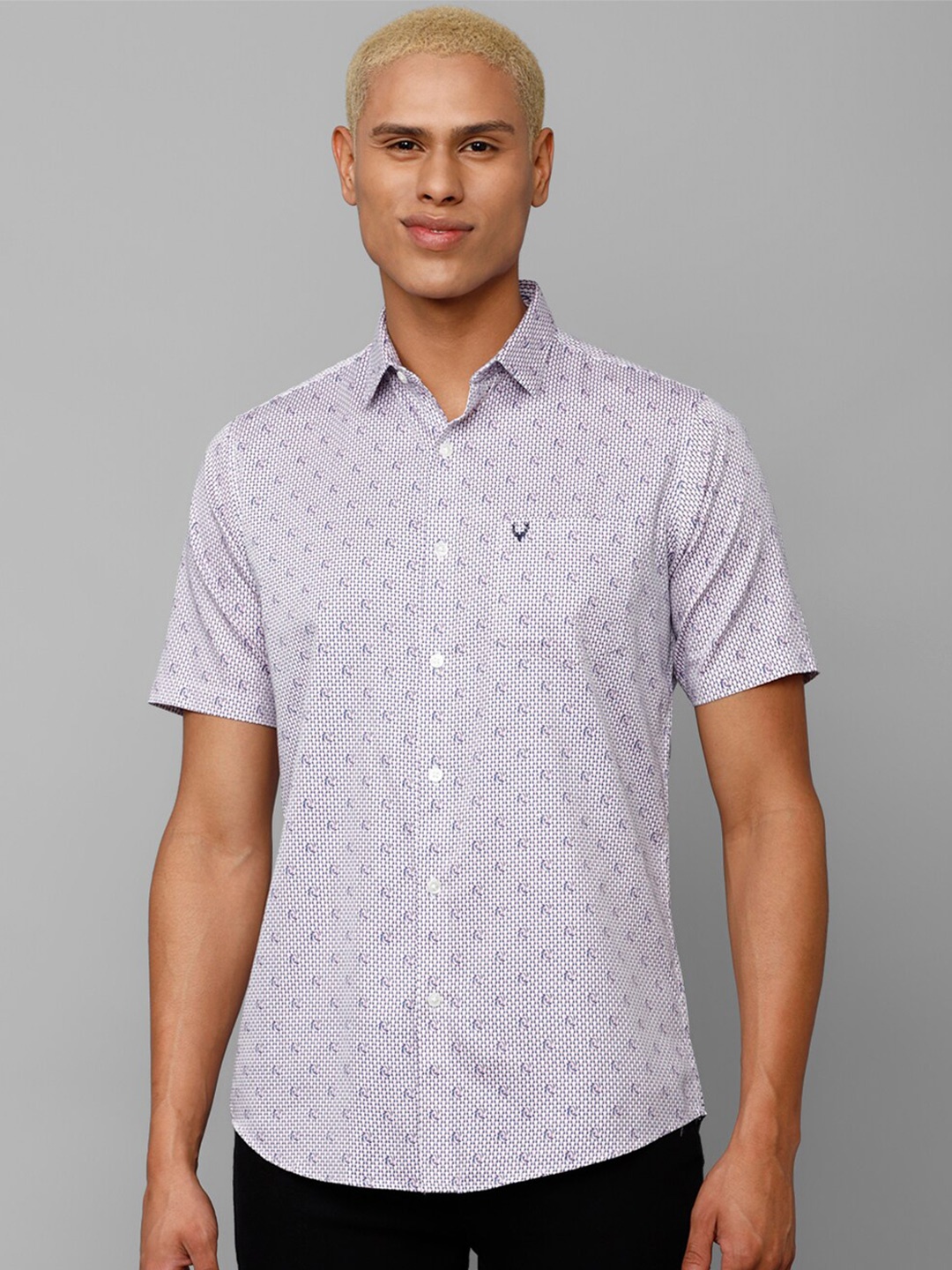 

Allen Solly Men Slim Fit Micro Ditsy Printed Casual Pure Cotton Shirt, Purple