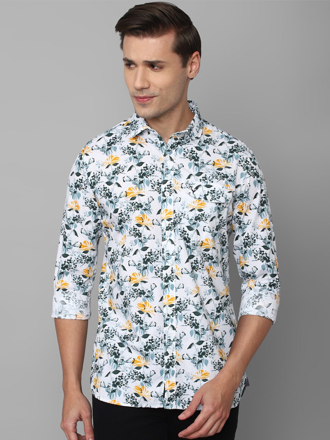 

Allen Solly Sport Men Floral Printed Pure Cotton Casual Shirt, White
