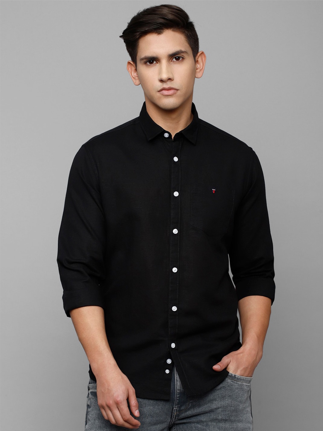 

Louis Philippe Jeans Men Slim Fit Casual Shirt, Black