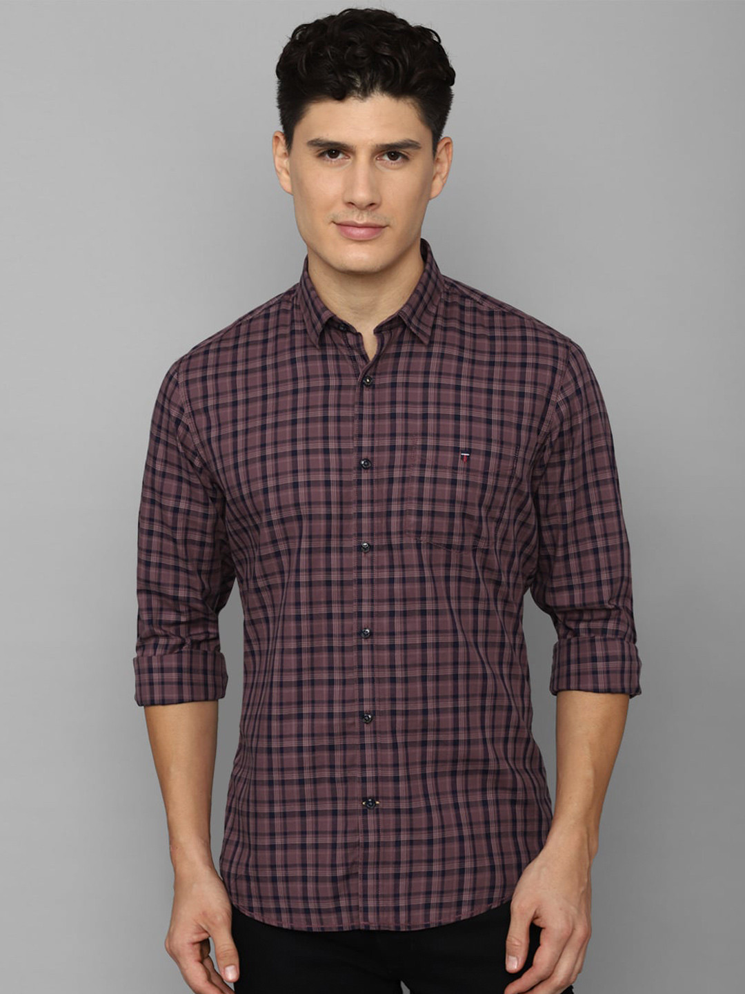 

Louis Philippe Sport Men Slim Fit Tartan Checked Cotton Casual Shirt, Brown