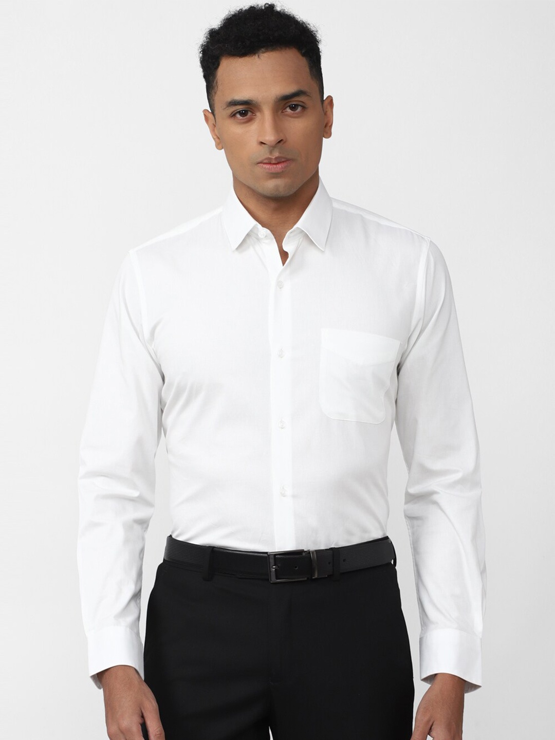 

Peter England Men Slim Fit Pure Cotton Formal Shirt, White