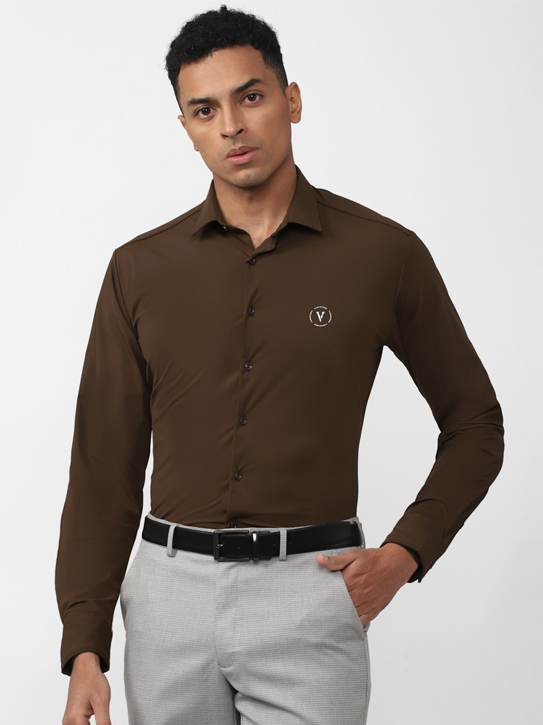 

Van Heusen Men Slim Fit Formal Shirt, Brown