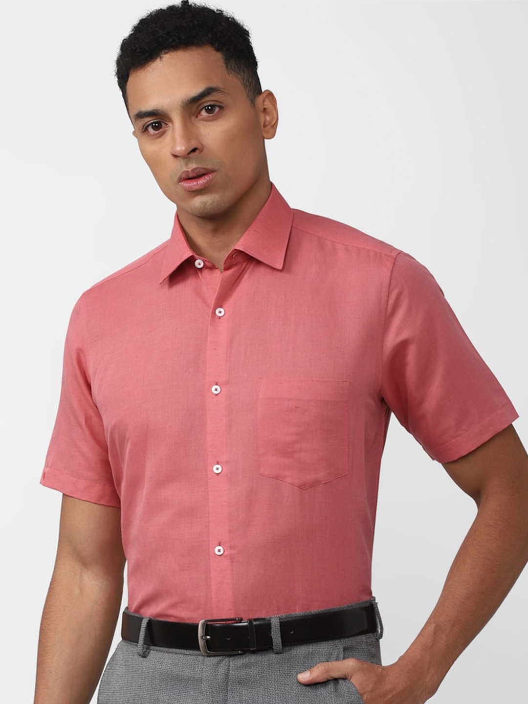 

Van Heusen Men Formal Shirt, Coral