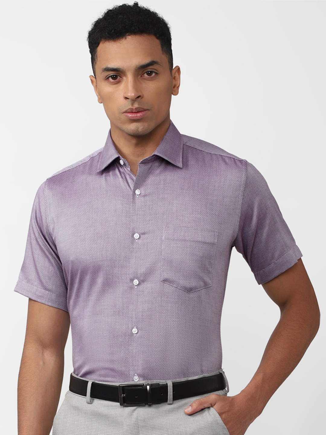 

Van Heusen Men Pure Cotton Formal Shirt, Purple