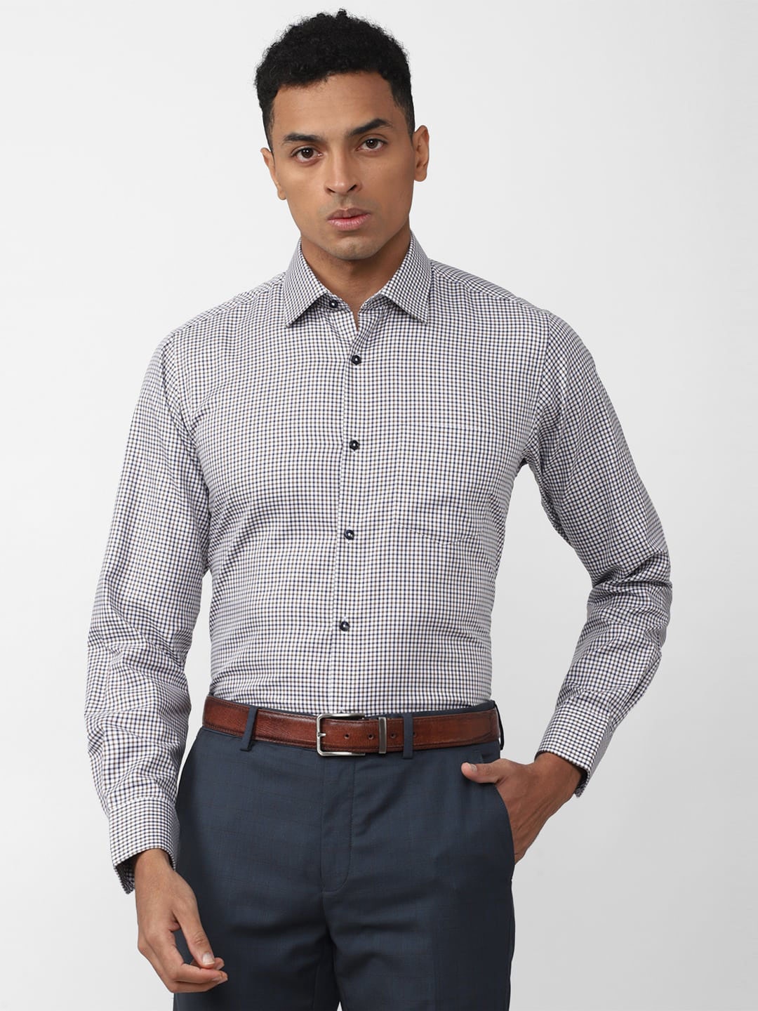 

Van Heusen Men Slim Fit Gingham Checked Pure Cotton Formal Shirt, Grey