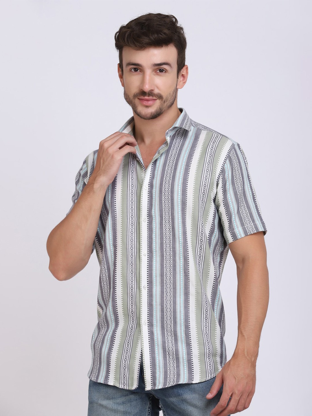 

JJAAGG T Men Multi Stripes Striped Casual Pure Cotton Shirt, Cream