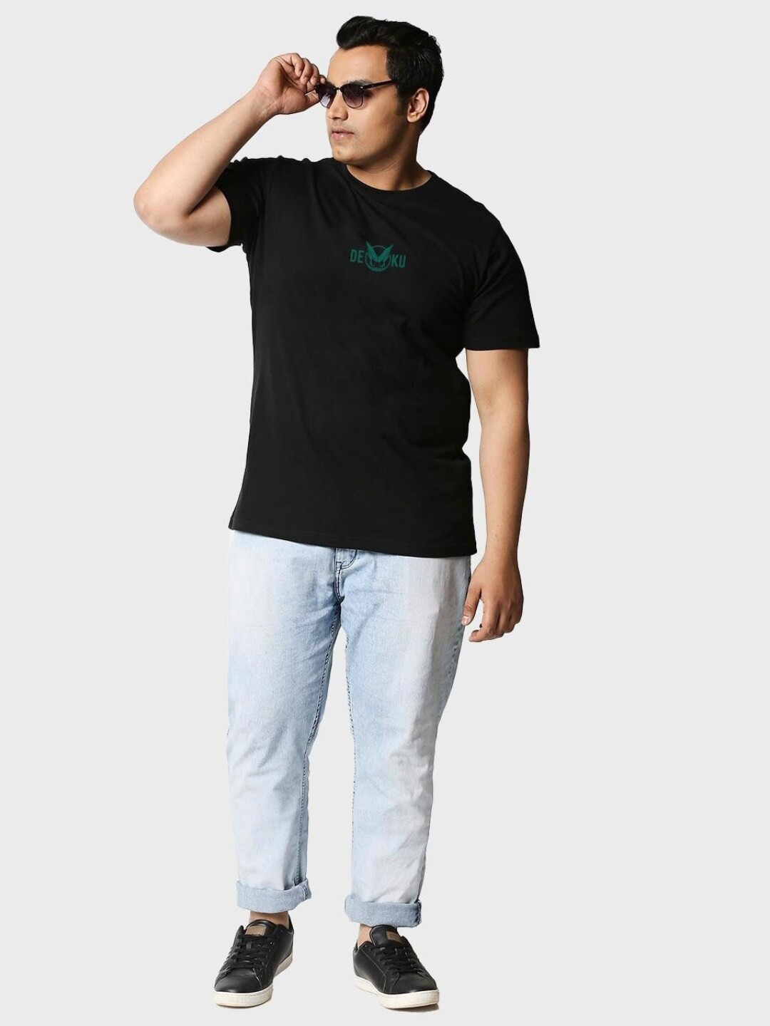 

Bewakoof Plus Men Plus Size Graphic Printed Round Neck Cotton T-shirt, Black