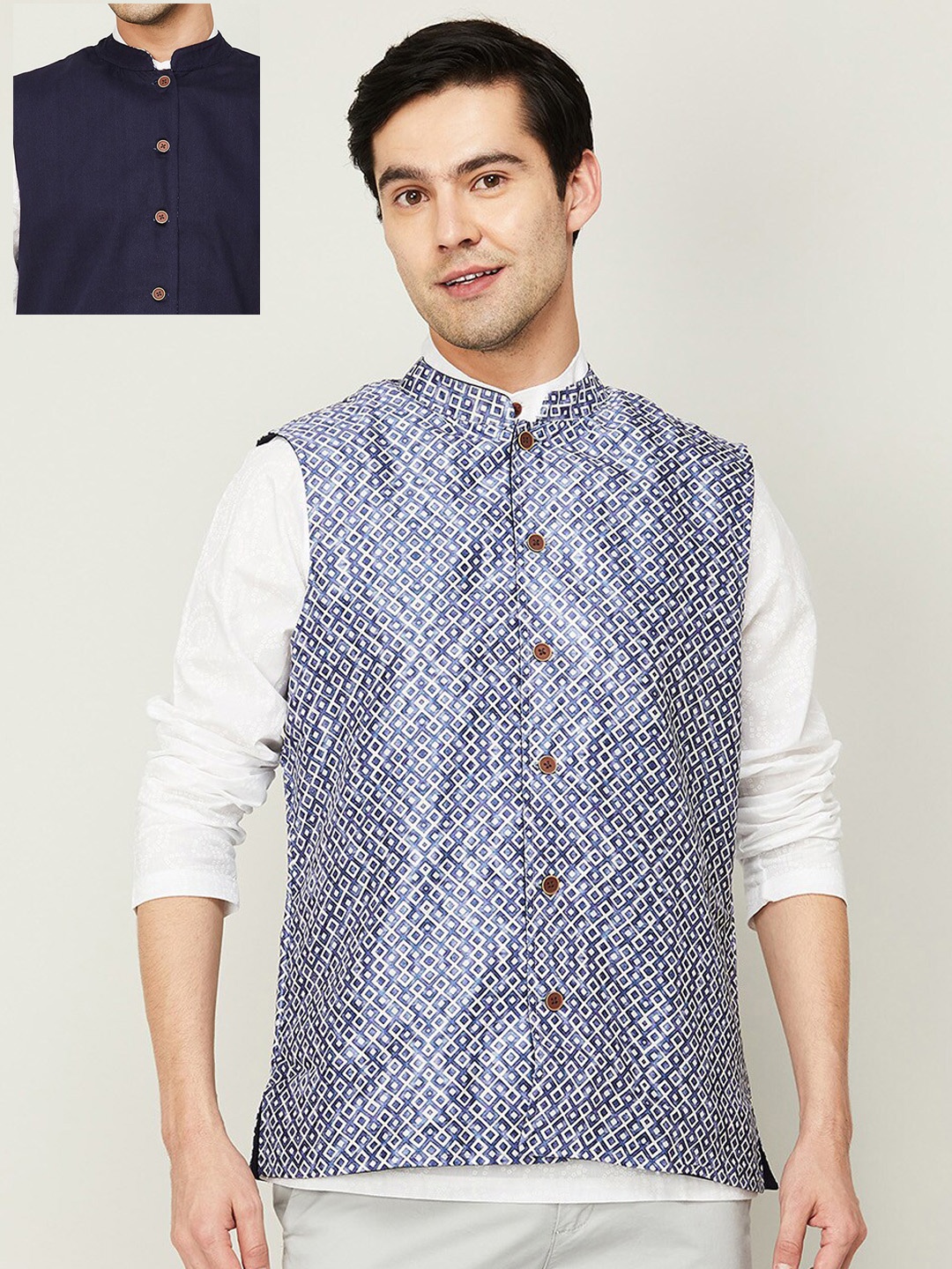 

Melange by Lifestyle Men Printed Pure Cotton Reversible Nehru Jacket, Navy blue