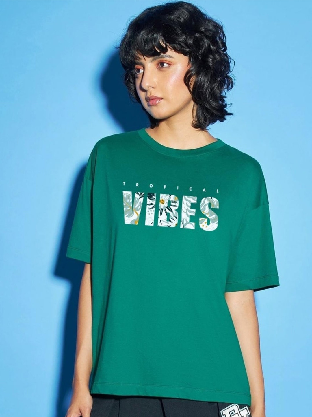 

Bewakoof Women Typography Printed Drop-Shoulder Sleeves Cotton T-shirt, Green