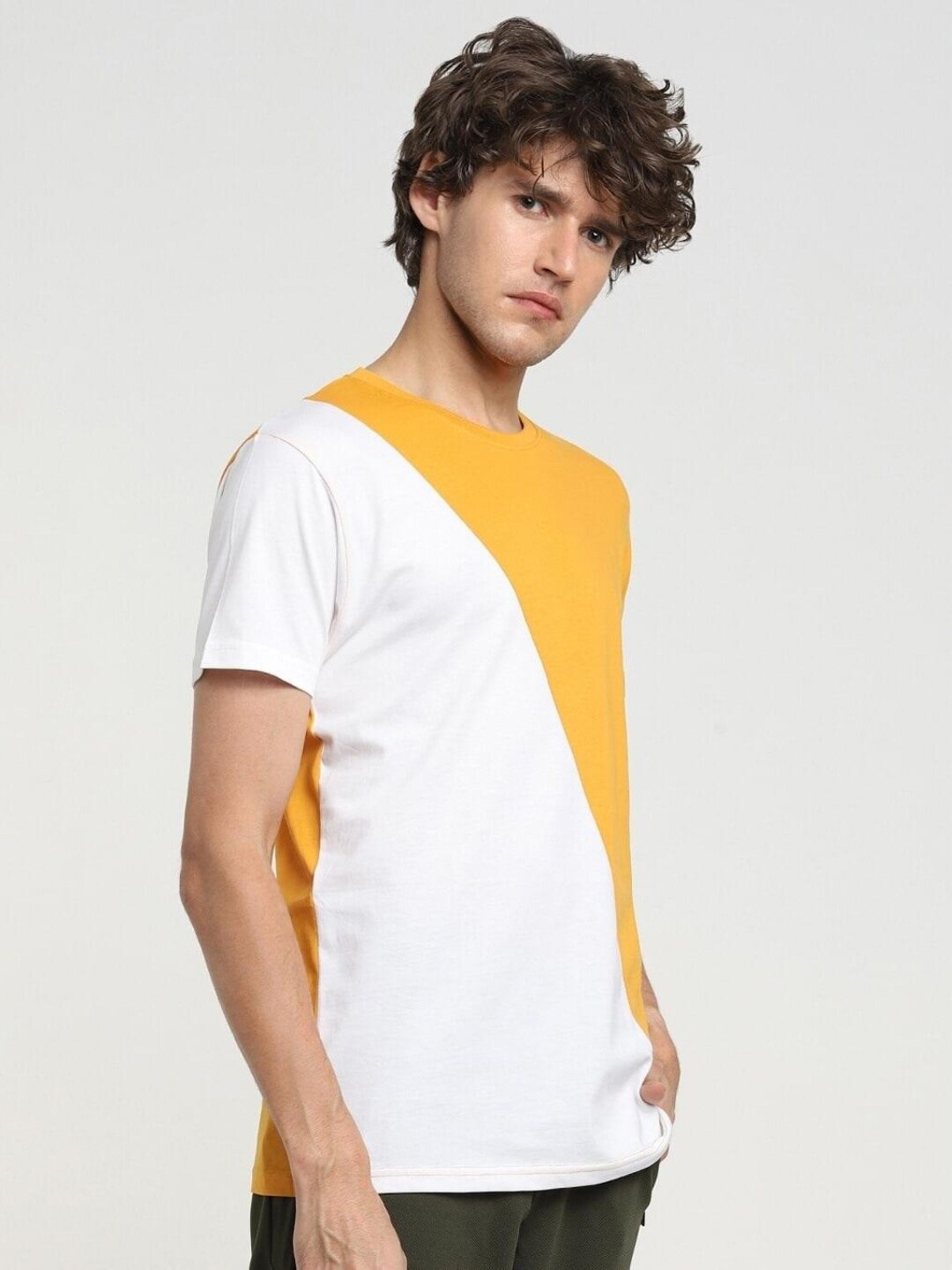 

Bewakoof Men Colourblocked Cotton T-shirt, Yellow