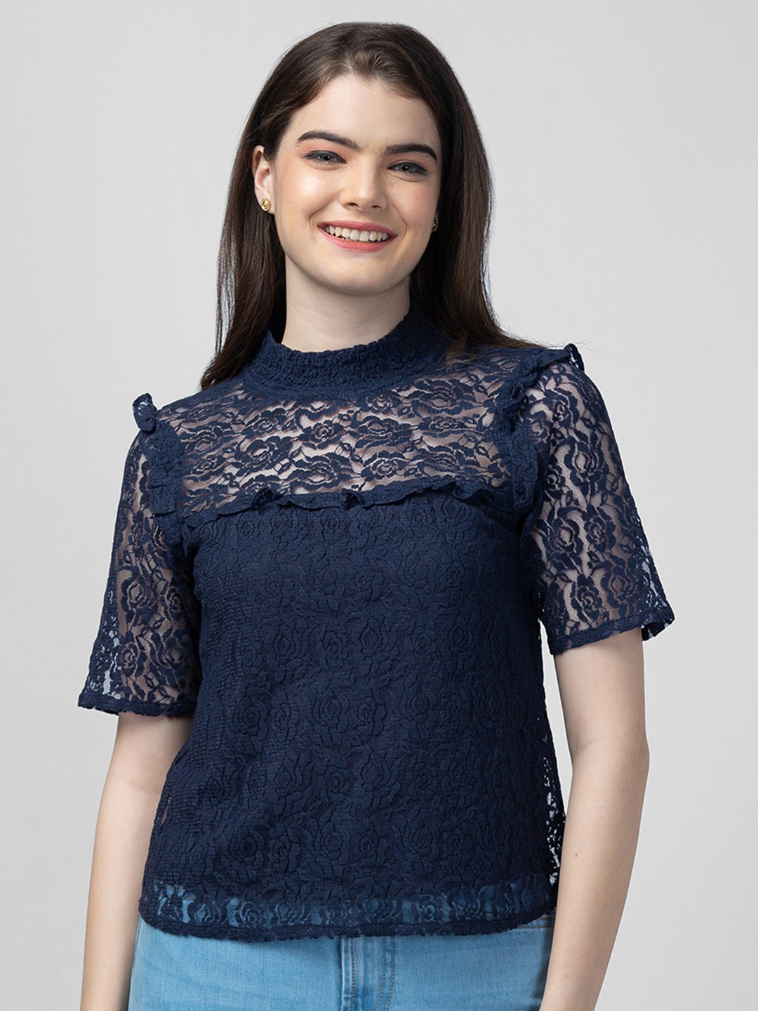 

Globus Navy Blue Floral Top