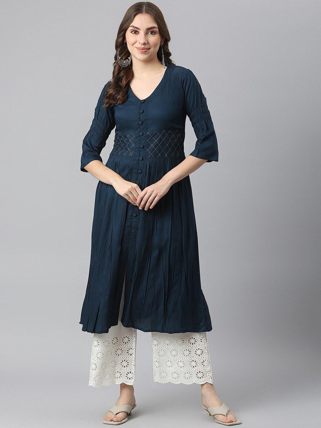 

KALINI Women Bell Sleeves Indigo Cotton Kurta, Navy blue