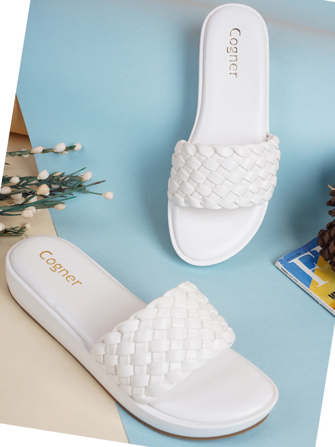 

Cogner Woven Design Sliders, White