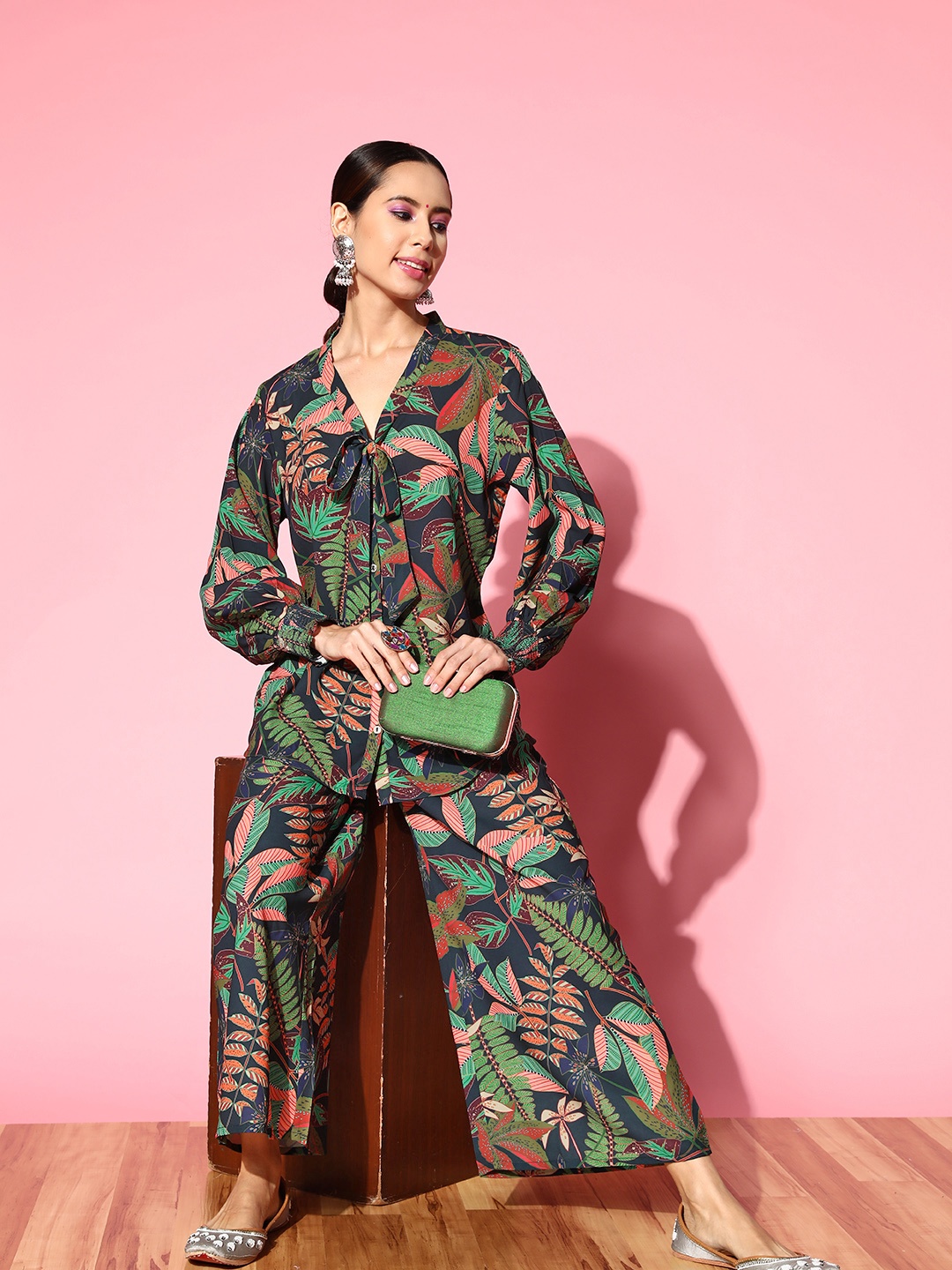 

Indo Era Women Tropical Printed Co-ords Set, Green