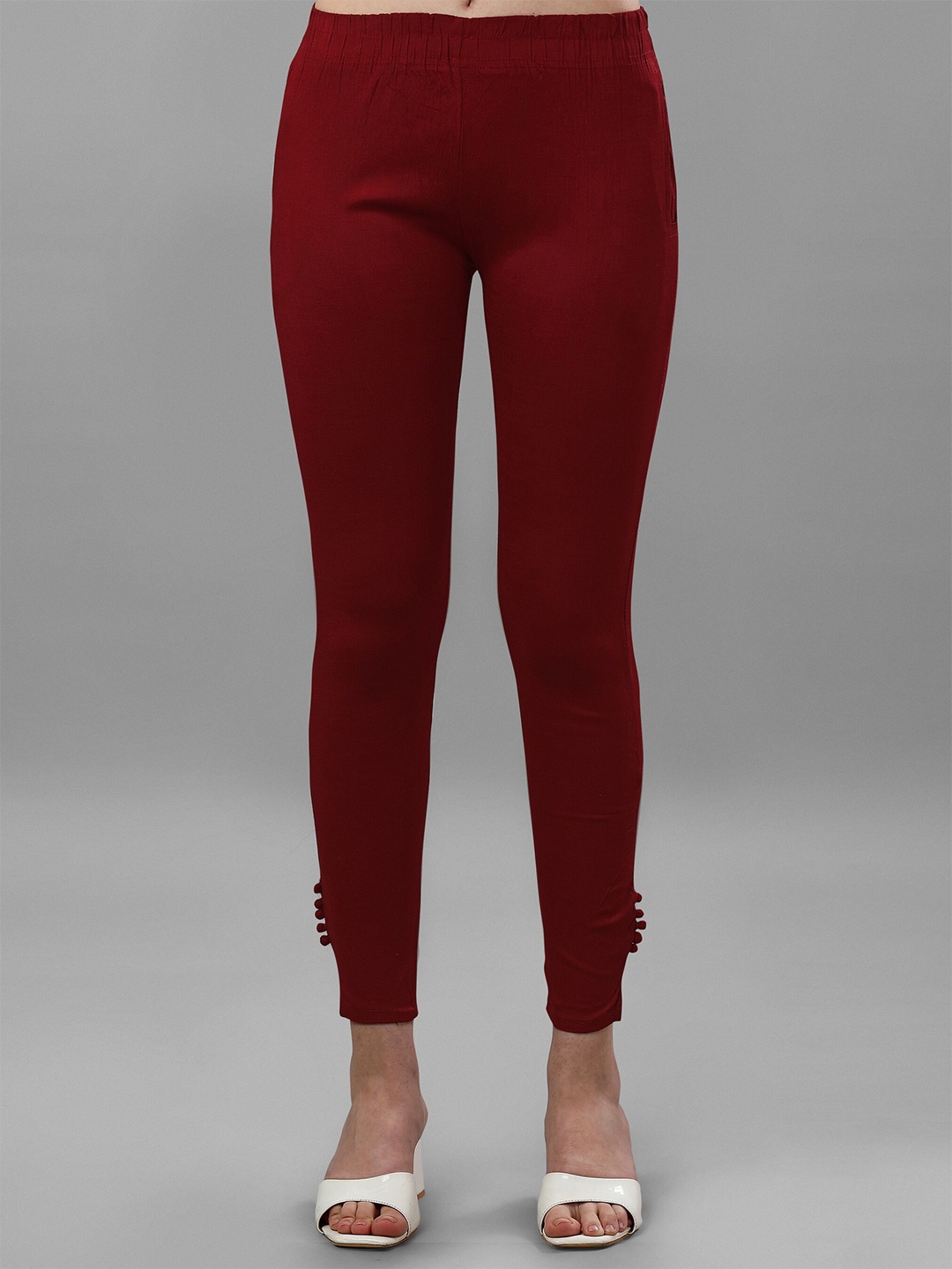 

ASPORA Women Solid Regular Fit Cigarette Trousers, Maroon