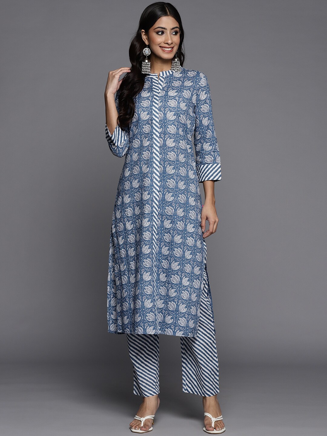 

KALINI Women Floral Printed Pure Cotton Kurta with Trousers, Blue