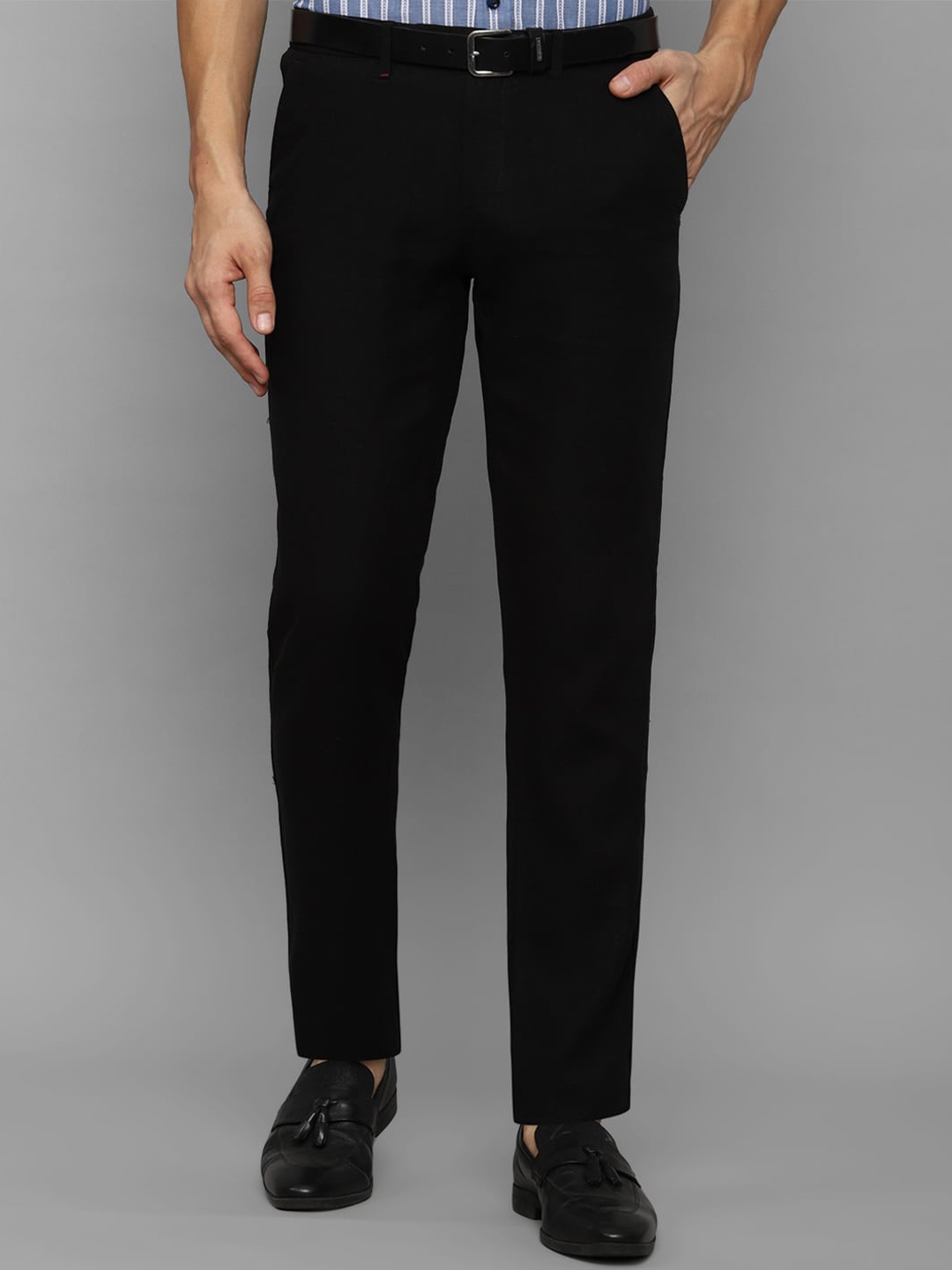 

Allen Solly Men Slim Fit Trousers, Black