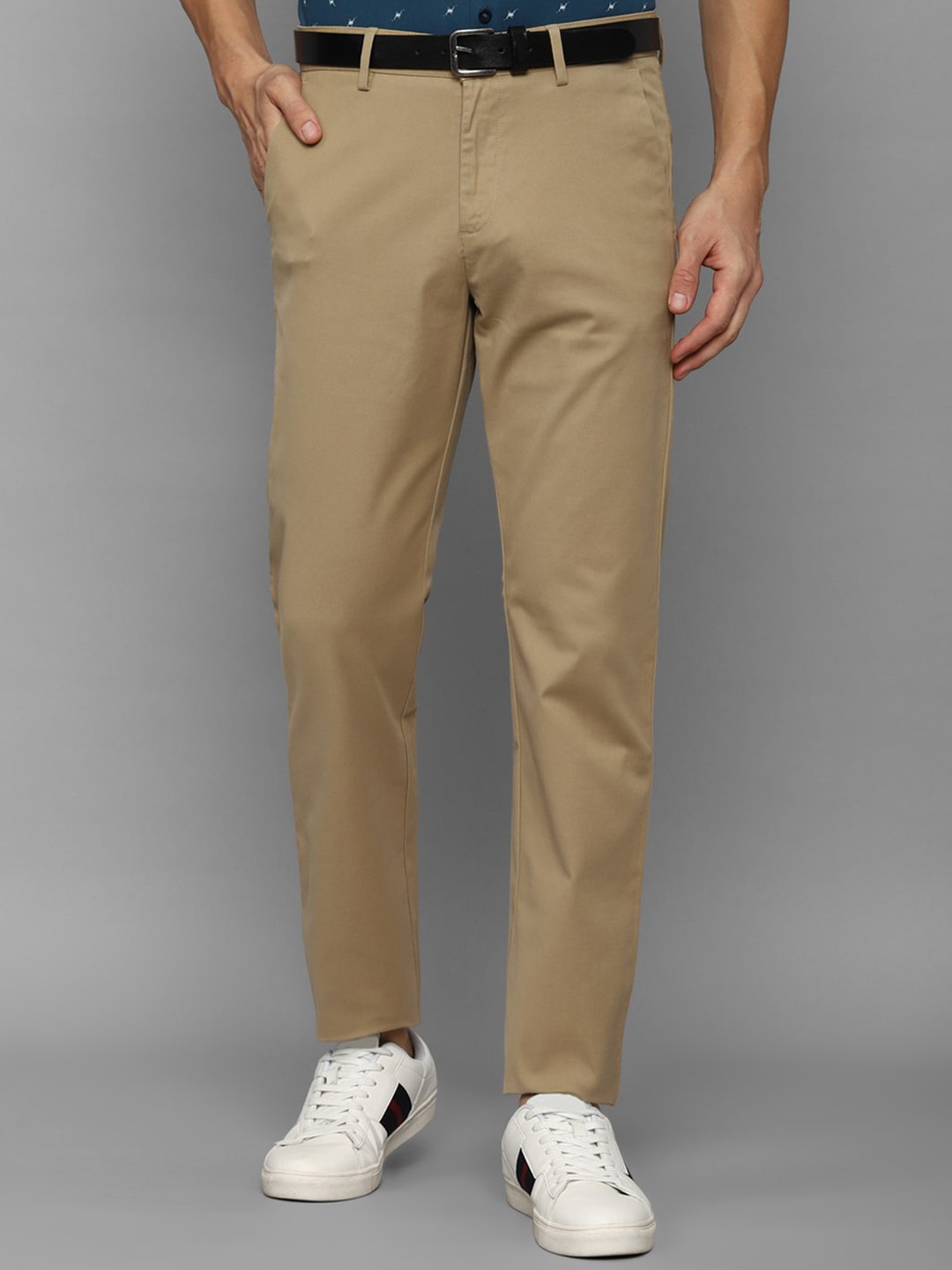 

Allen Solly Men Regular Trousers, Beige