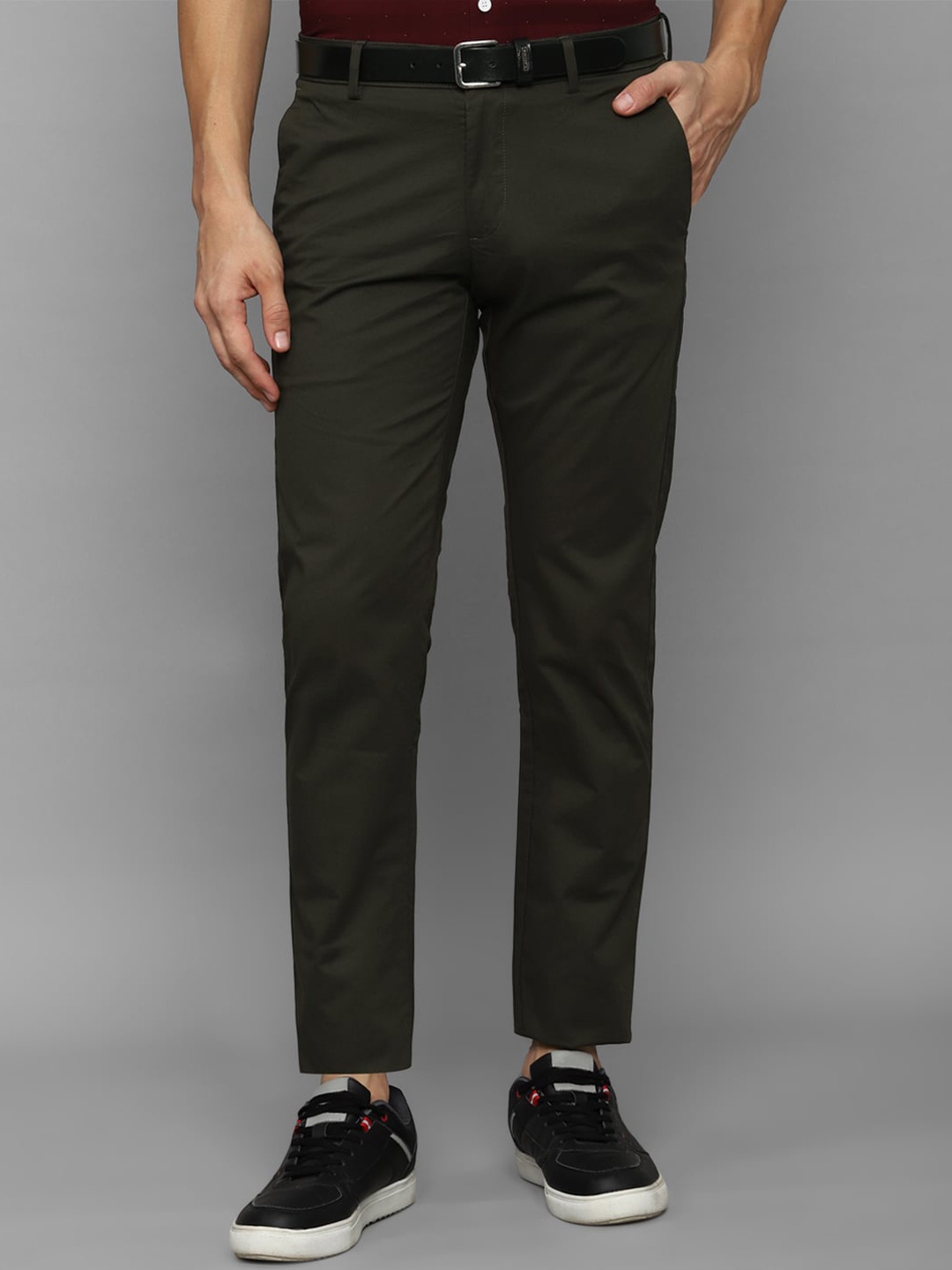 

Allen Solly Men Slim Fit Casual Trousers, Olive