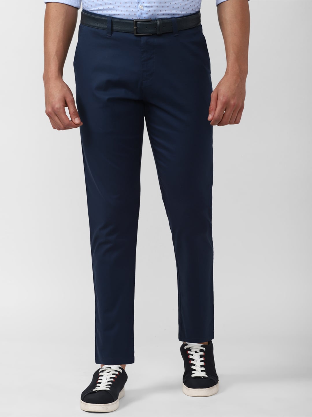 

Peter England Casuals Men Slim Fit Trousers, Navy blue